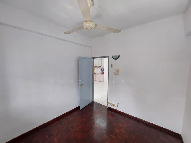 Condominium for Sale at Vista Condominium - Tony Cheah - Interior - PropertyGuru.com.my