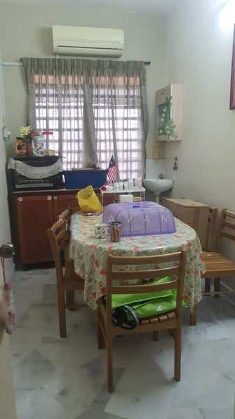 Apartment for Sale at Cherry - Kesavan Nair Gopal - Dining Room - PropertyGuru.com.my
