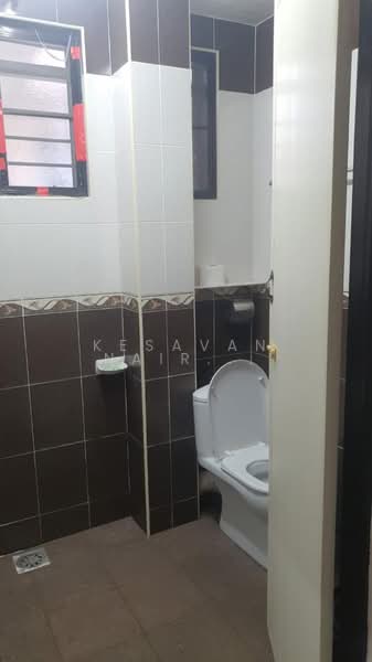 Apartment for Sale at Cherry - Kesavan Nair Gopal - Bathroom - PropertyGuru.com.my