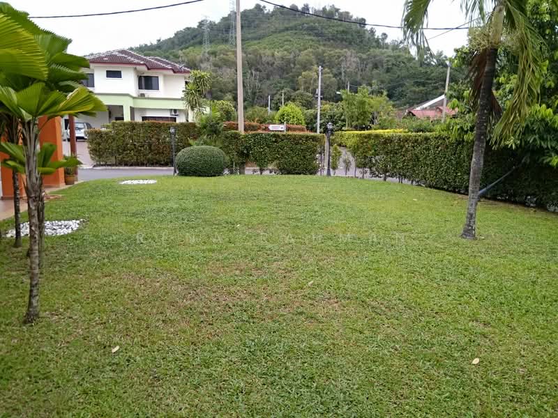 Bungalow for Sale in Seremban 2 (Negeri Sembilan) - Rena Rahman - Exterior - PropertyGuru.com.my