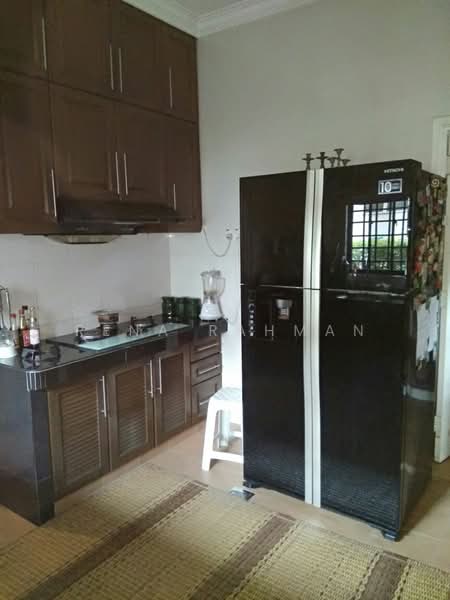 Bungalow for Sale in Seremban 2 (Negeri Sembilan) - Rena Rahman - Kitchen - PropertyGuru.com.my