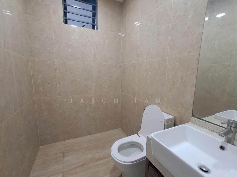 2.5-storey Terraced House for Sale in TAMAN PUCHONG UTAMA (Puchong) - Jason Tan - Bathroom - PropertyGuru.com.my