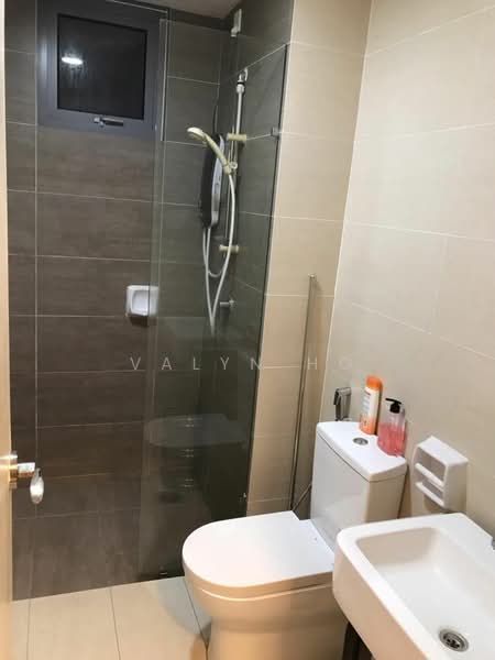 Service Residence for Rent at Gravit8, Klang - Valyn Ho - Bathroom - PropertyGuru.com.my
