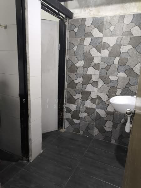 Shop / Office for Rent in Taman Kajang Utama (Kajang) - Saiful Hafiz Ismail - PropertyGuru.com.my