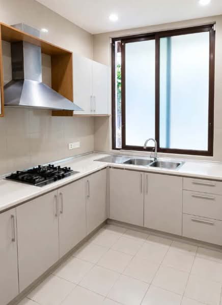 Bungalow for Rent in Mont Kiara (Kuala Lumpur) - Michael Kei - Kitchen - PropertyGuru.com.my