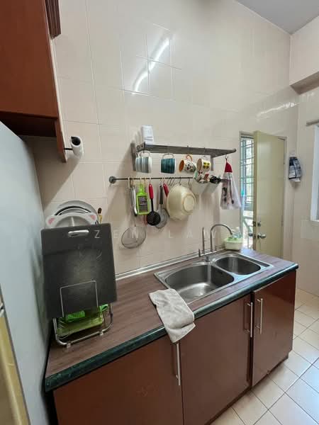 Condominium for Sale at Greenview Residence - Zen Law - Kitchen - PropertyGuru.com.my