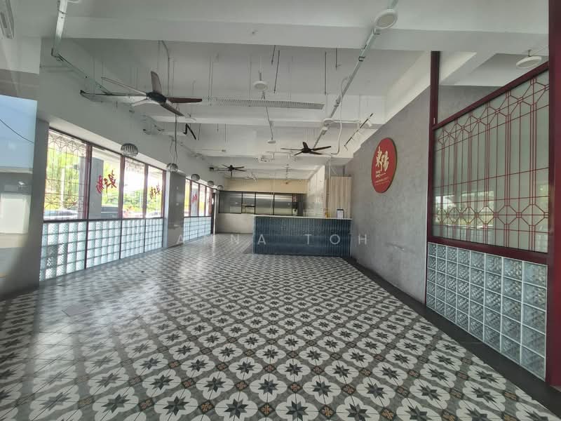 Shop for Rent in Happy Garden (Kuchai Lama) - Anna Toh - Interior - PropertyGuru.com.my