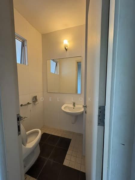 Semi-Detached House for Sale in Damansara Heights (Kuala Lumpur) - Joel Loke - Bathroom - PropertyGuru.com.my