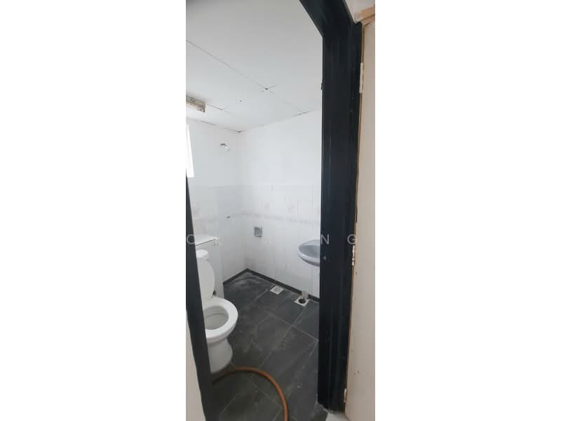 Pangsapuri untuk Dijual di Menara Orkid - CK Wong - Bathroom - PropertyGuru.com.my