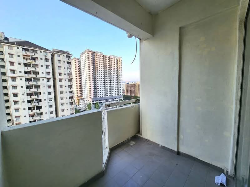 Pangsapuri untuk Dijual di Menara Orkid - CK Wong - Balcony - PropertyGuru.com.my