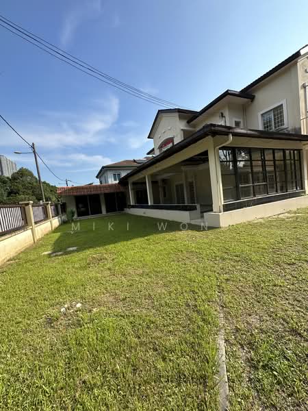 2-storey Terraced House for Sale in Bandar Puteri Puchong (Puchong) - Miki Wong - Exterior - PropertyGuru.com.my