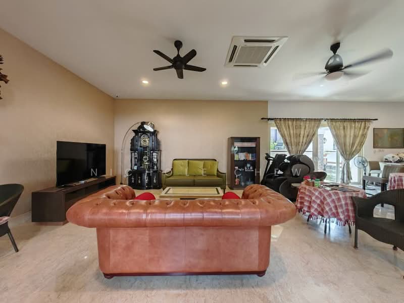 Rumah Banglo untuk Dijual di Setia Eco Park (Setia Alam) - Nichole Chew - Living Room - PropertyGuru.com.my