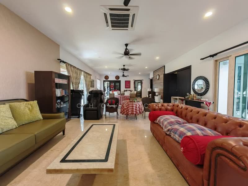 Rumah Banglo untuk Dijual di Setia Eco Park (Setia Alam) - Nichole Chew - Living Room - PropertyGuru.com.my