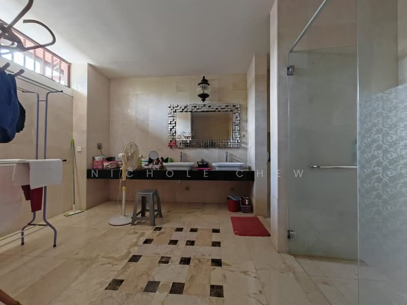 Rumah Banglo untuk Dijual di Setia Eco Park (Setia Alam) - Nichole Chew - Bathroom - PropertyGuru.com.my