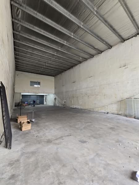 Factory for Rent in Jalan Klang Lama (Old Klang Road) (Kuala Lumpur) - Francis Ng - Interior - PropertyGuru.com.my