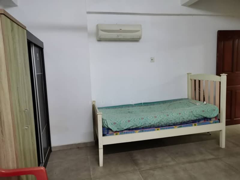 Kondominium untuk Dijual di Vista Komanwel A - Hui Qi - Bedroom - PropertyGuru.com.my