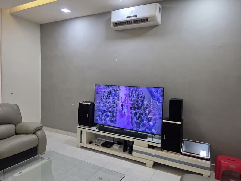 Rumah Teres 2.5 Tingkat untuk Dijual di Alam Damai (Cheras) - Jackie Ng - Living Room - PropertyGuru.com.my