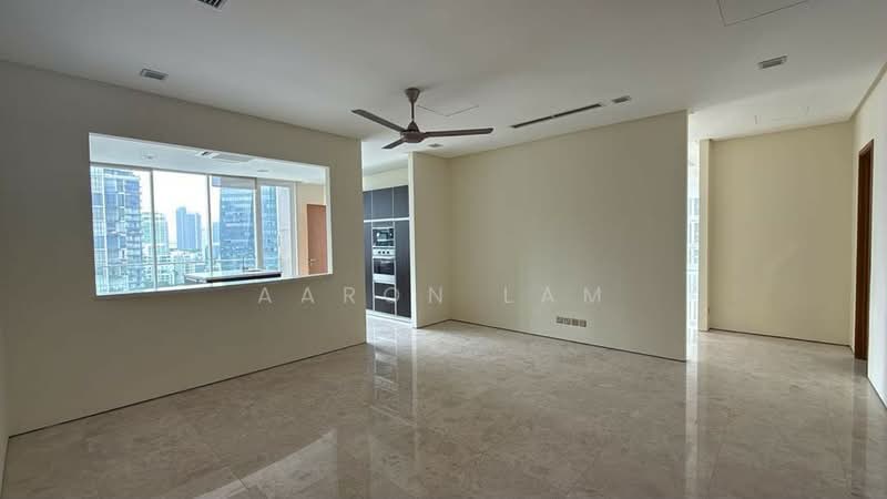 Servis Apartment untuk Dijual di The Oval - Aaron Lam - Living Room - PropertyGuru.com.my