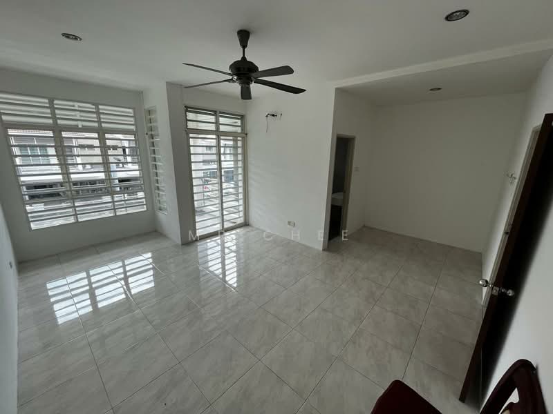 2-storey Terraced House for Rent in Ipoh (Perak) - Mr Chee - Living Room - PropertyGuru.com.my