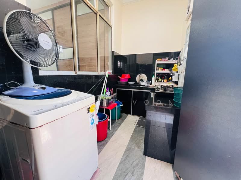 Rumah Teres 1 Tingkat untuk Dijual di Skudai (Johor) - Alicia Voon - Kitchen - PropertyGuru.com.my