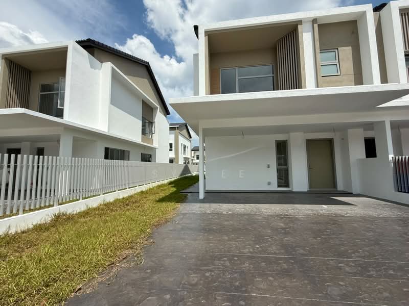 2-storey Terraced House for Rent in Bandar Gamuda Cove (Dengkil) - SY Lee - Exterior - PropertyGuru.com.my