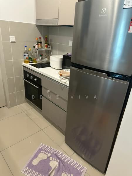 Servis Apartment untuk Dijual di H2O Residences - Benz Viva - Kitchen - PropertyGuru.com.my