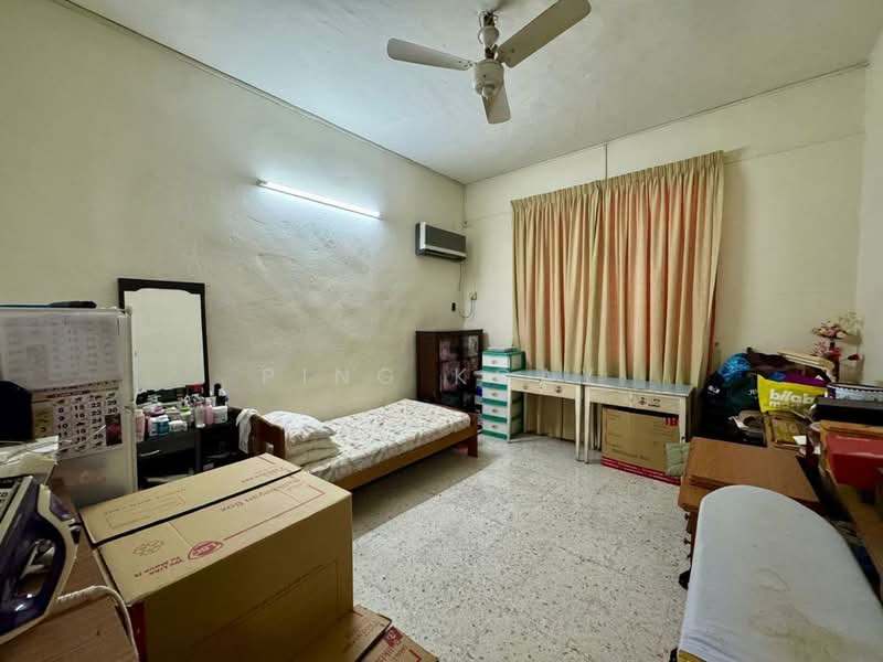 Rumah Berkembar untuk Dijual di Pulau Tikus (Penang) - Ping Koay - Bedroom - PropertyGuru.com.my