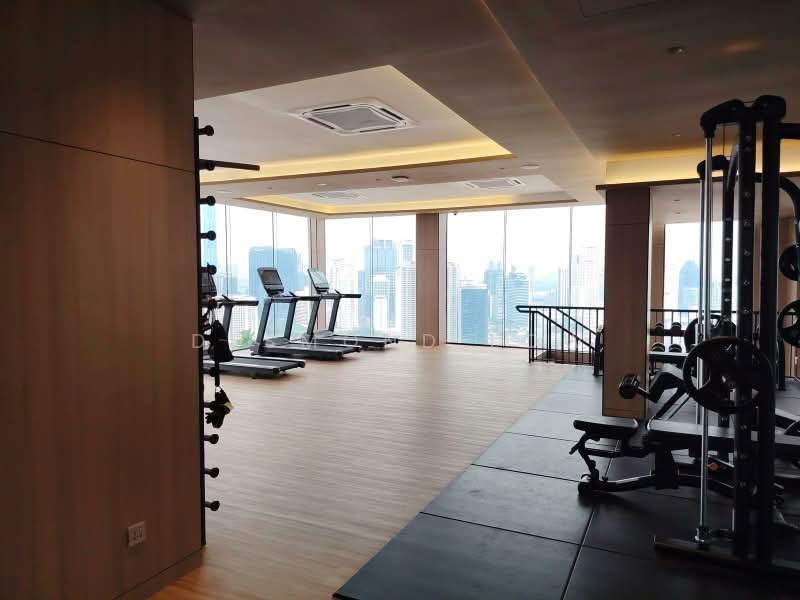 Servis Apartment untuk Disewa di Armani Raja Uda - Desmond Low - Gym - PropertyGuru.com.my