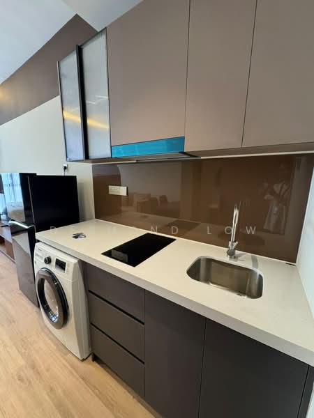 Servis Apartment untuk Disewa di Armani Raja Uda - Desmond Low - Kitchen - PropertyGuru.com.my