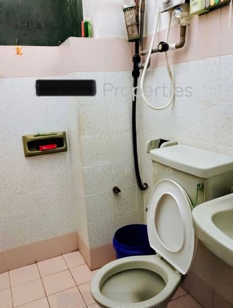 Rumah Teres 2 Tingkat untuk Dijual di Setapak (Kuala Lumpur) - Gerald Ng - Bathroom - PropertyGuru.com.my