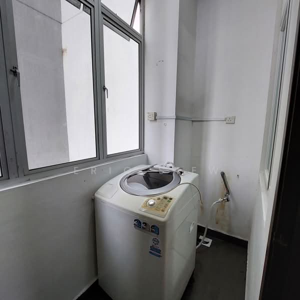 Condominium for Sale at M Condominium @ Larkin - Eric Siew - Bathroom - PropertyGuru.com.my