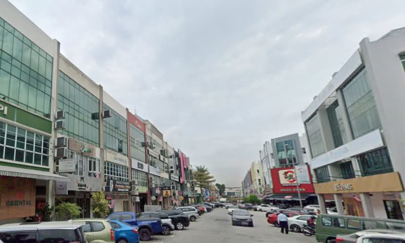 Shop for Sale in Bandar Puteri Puchong (Puchong) - Kelvin Lai - Exterior - PropertyGuru.com.my