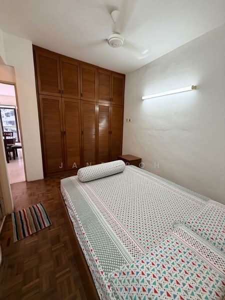Pangsapuri untuk Dijual di Greenlane Heights Block B - Jane Poh - Bedroom - PropertyGuru.com.my