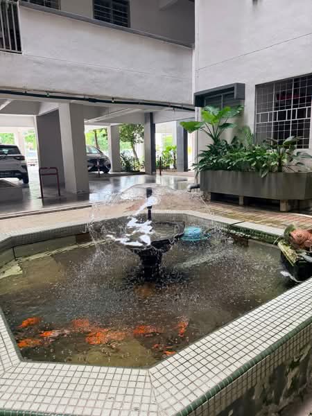 Pangsapuri untuk Dijual di Greenlane Heights Block B - Jane Poh - Exterior - PropertyGuru.com.my