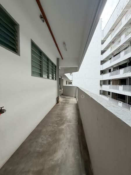 Pangsapuri untuk Dijual di Greenlane Heights Block B - Jane Poh - Exterior - PropertyGuru.com.my