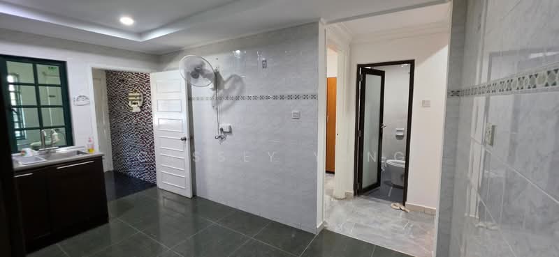2-storey Terraced House for Rent in Bandar Kinrara Seksyen 1 (Bandar Kinrara) - Cassey Yong - Kitchen - PropertyGuru.com.my