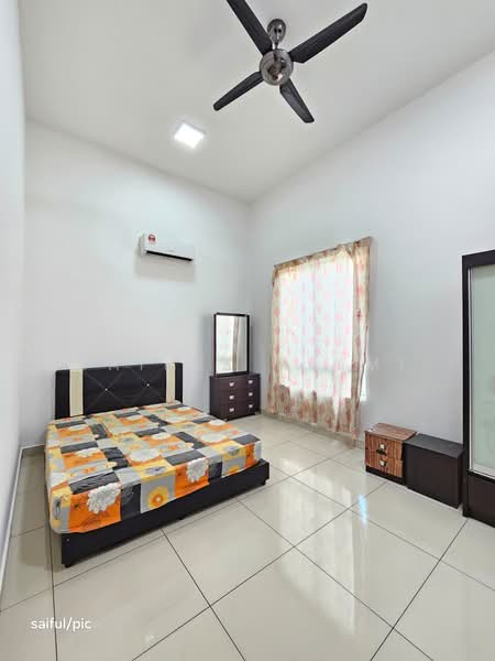 Semi-Detached House for Sale in Canary Garden (Klang) - SAIFUL HELMI - Bedroom - PropertyGuru.com.my
