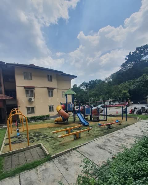 Pangsapuri untuk Disewa di Apartment Selasih - Jaleela Banu Ahmad - Exterior - PropertyGuru.com.my