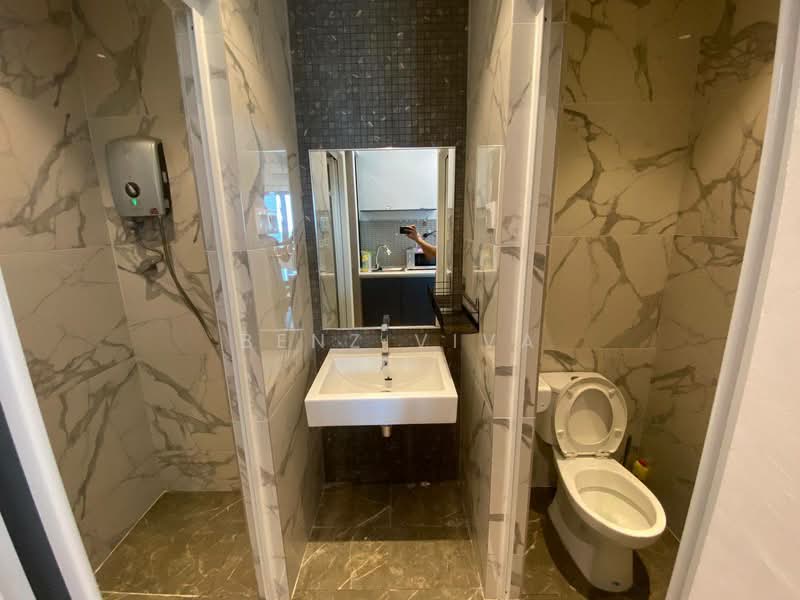 Servis Apartment untuk Dijual di The Grand Subang Jaya SS13 - Benz Viva - Bathroom - PropertyGuru.com.my
