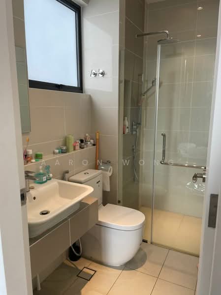 Kondominium untuk Disewa di Waltz Residences - Aaron Wong - Bathroom - PropertyGuru.com.my