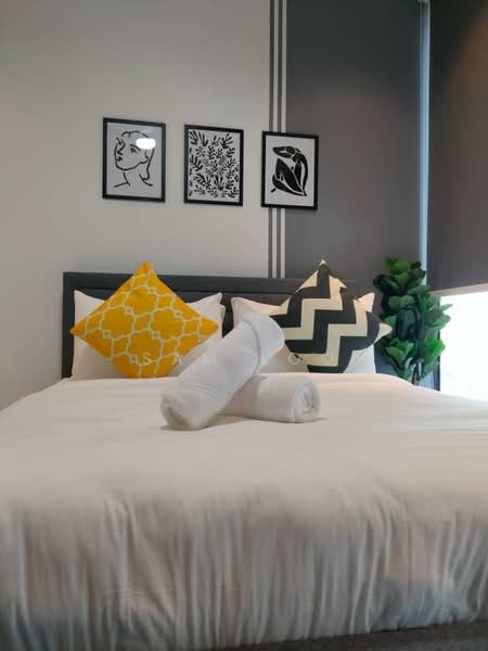 Servis Apartment untuk Disewa di Scarletz Suites @ KL City Centre - Sam Loo - Bedroom - PropertyGuru.com.my