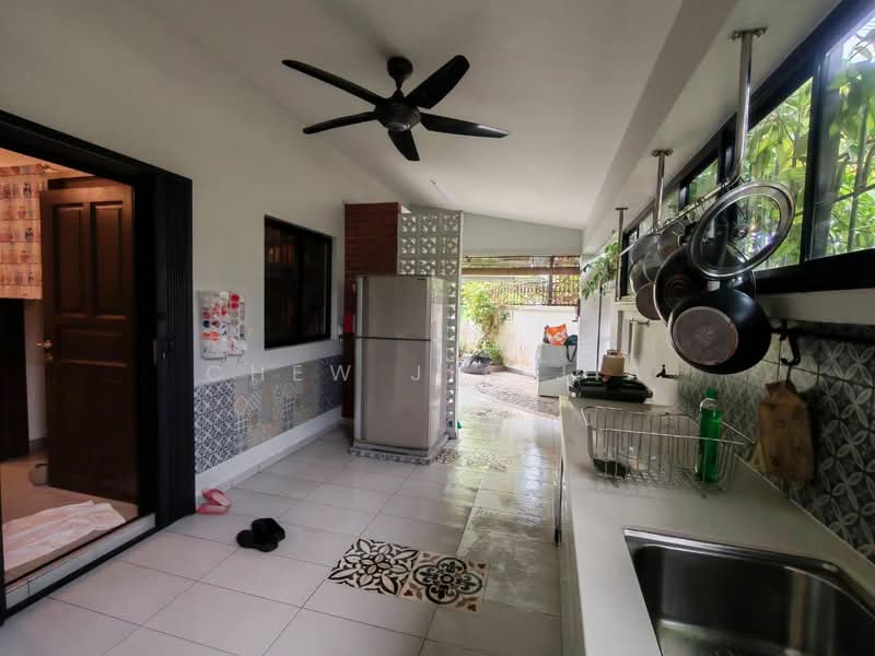 2-storey Terraced House for Sale in Taman Pelangi (Johor Bahru) - Chew Jia Jia - Kitchen - PropertyGuru.com.my