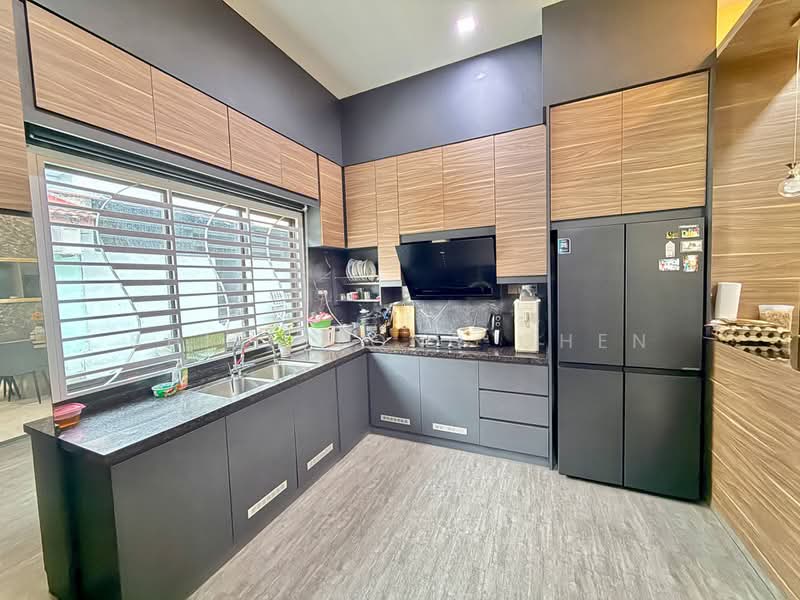 1-storey Terraced House for Sale in Taman Pulai Utama (Skudai) - Shieh Long Chen - Kitchen - PropertyGuru.com.my