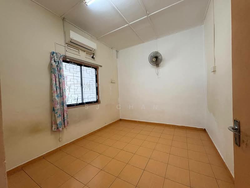 1-storey Terraced House for Rent in Taman Abad (Johor Bahru) - SJ CHAN - PropertyGuru.com.my