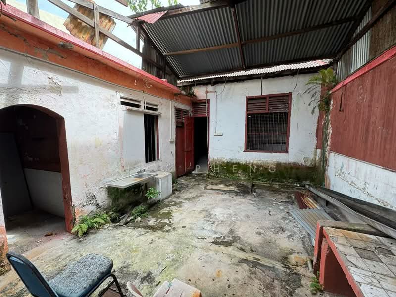 Rumah Teres 1 Tingkat untuk Dijual di Bandar Hilir (Melaka City) - Vinc Pheng - Exterior - PropertyGuru.com.my
