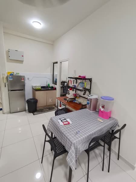 Servis Apartment untuk Disewa di Seasons Garden Residences - Kew . - Kitchen - PropertyGuru.com.my