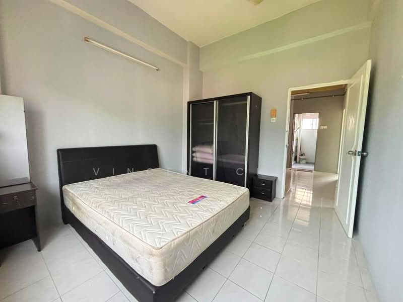 Apartment for Rent at Le Courts Desa Tambun - Vincent Chin - Bedroom - PropertyGuru.com.my