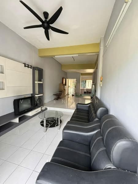 Apartment for Rent at Le Courts Desa Tambun - Vincent Chin - Living Room - PropertyGuru.com.my