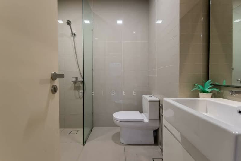 Condominium for Sale at The Veo - PeiGee . - Bathroom - PropertyGuru.com.my