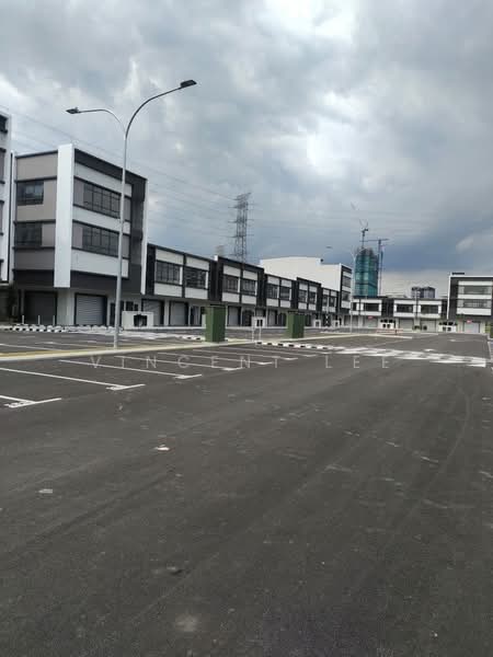 Shop for Rent in Bandar Tropicana Aman (Telok Panglima Garang) - Vincent Lee - Exterior - PropertyGuru.com.my